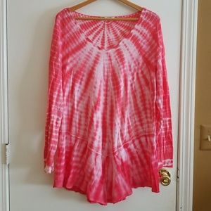 Flowey tie-dye tunic